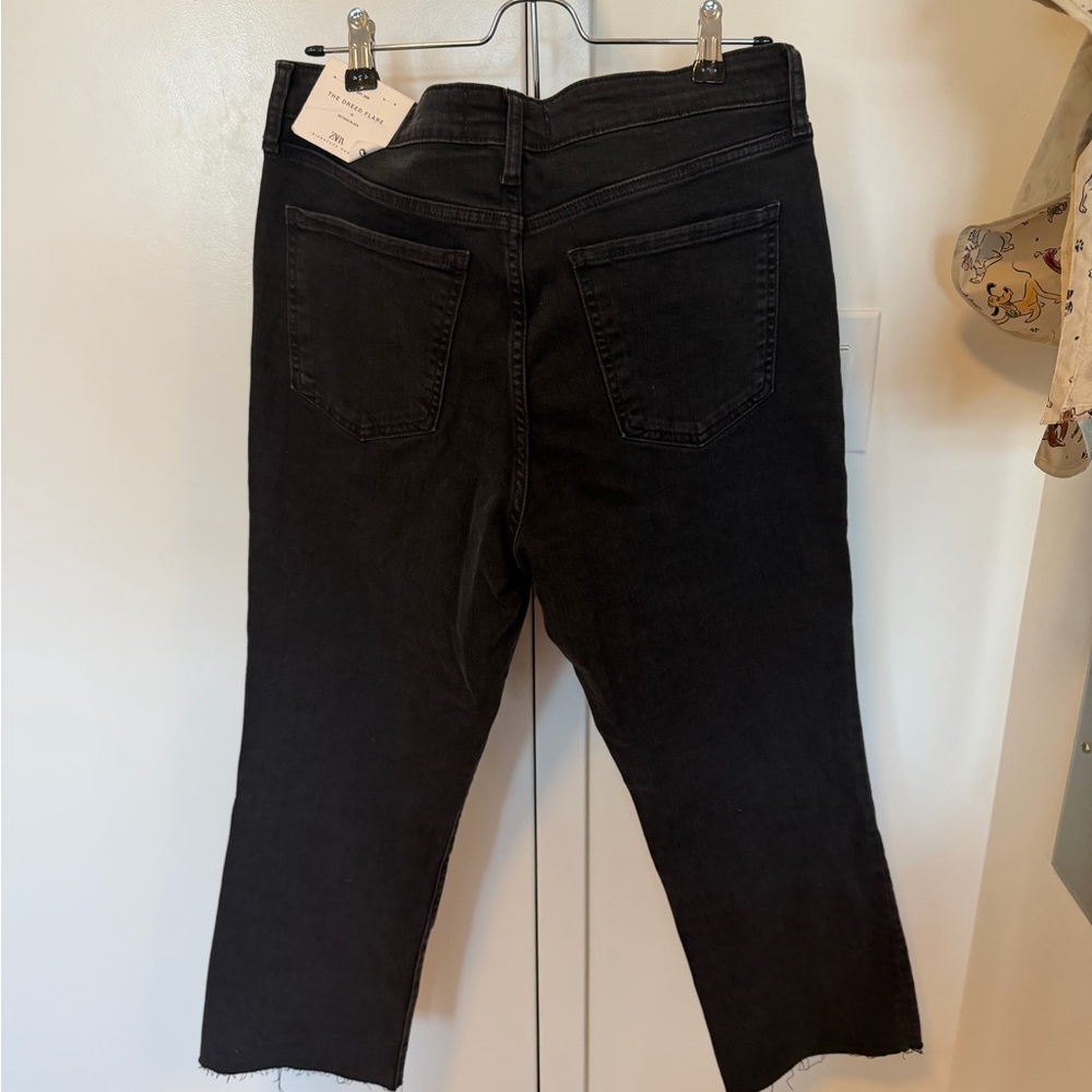 ZARA Black Ankle-Length Cropped Jeans - Picture 3 of 3